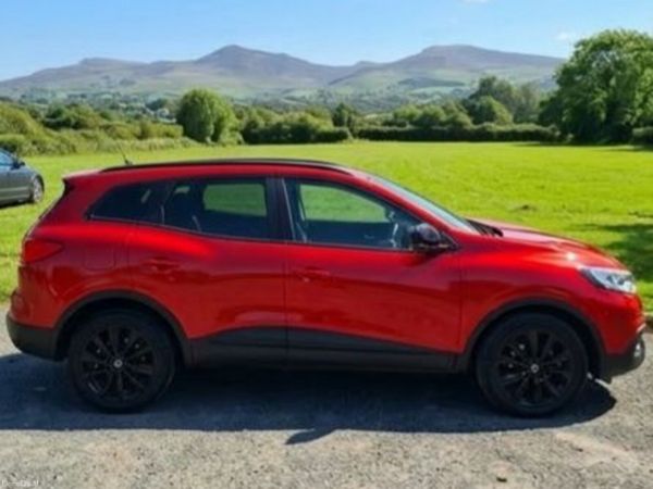 Renault Kadjar SUV, Diesel, 2017, Red