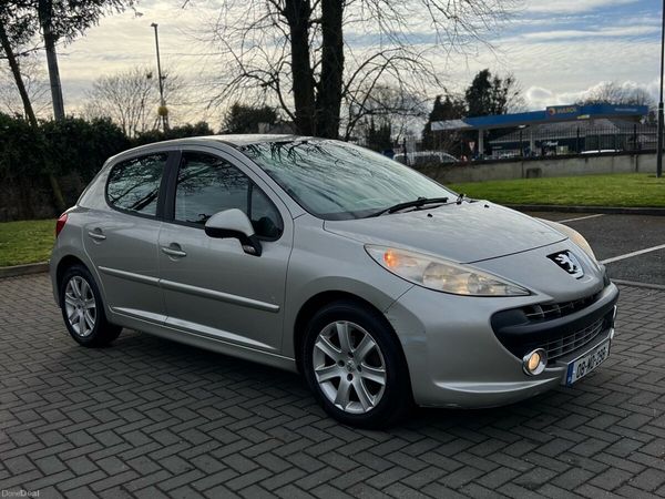 Peugeot 207 Hatchback, Petrol, 2008, Silver