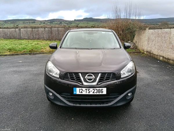 Nissan Qashqai Hatchback, Diesel, 2012, Black