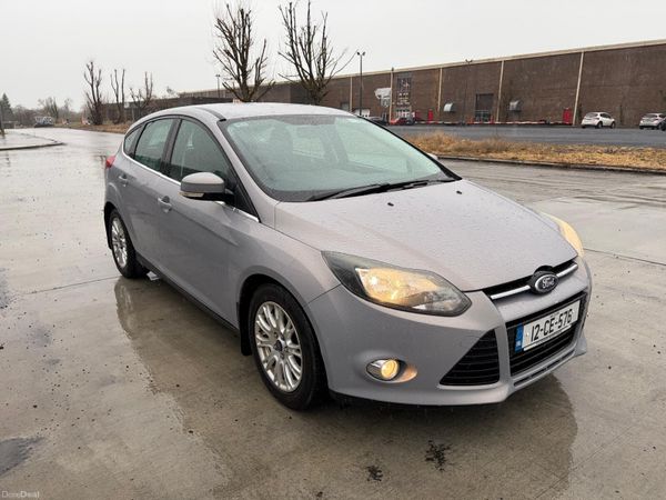 Ford Focus Hatchback, Diesel, 2012, Grey