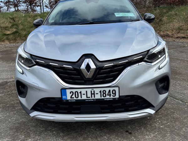 Renault Captur Hatchback, Petrol, 2020, Grey