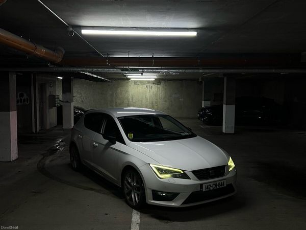 SEAT Leon Hatchback, Diesel, 2014, White