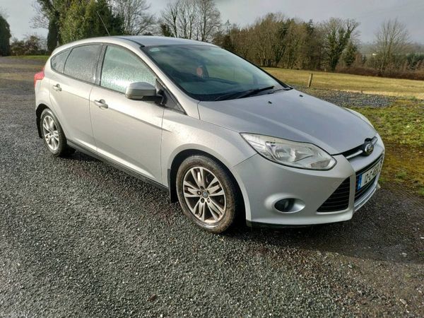 Ford Focus Hatchback, Diesel, 2012, Silver