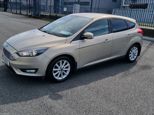 Ford Focus Hatchback, Diesel, 2016, Silver