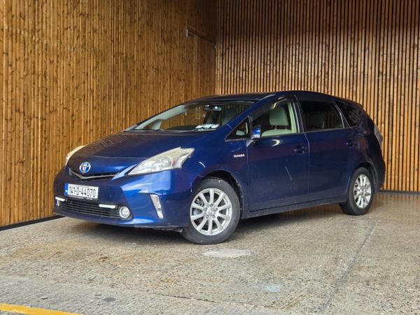 Toyota Prius MPV, Petrol Hybrid, 2014, Blue