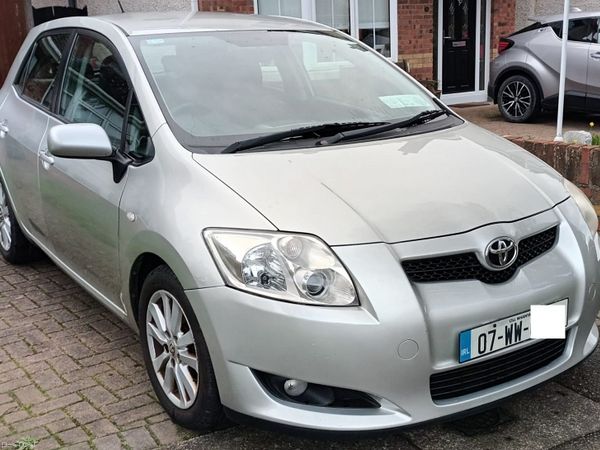 Toyota Auris Hatchback, Petrol, 2007, Silver