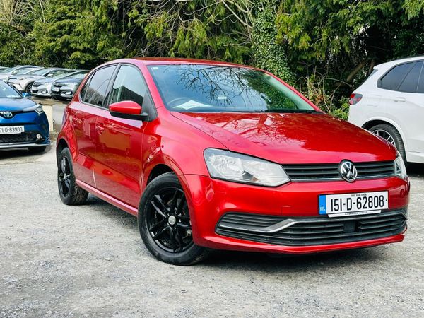 Volkswagen Polo Hatchback, Petrol, 2015, Red