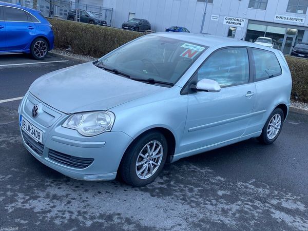 Volkswagen Polo Hatchback, Diesel, 2008, Silver