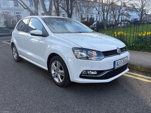 Volkswagen Polo Hatchback, Petrol, 2016, White