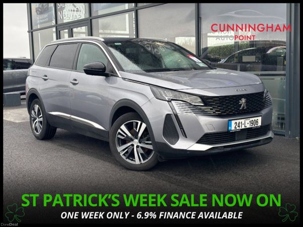Peugeot 5008 MPV, Diesel, 2024, Grey