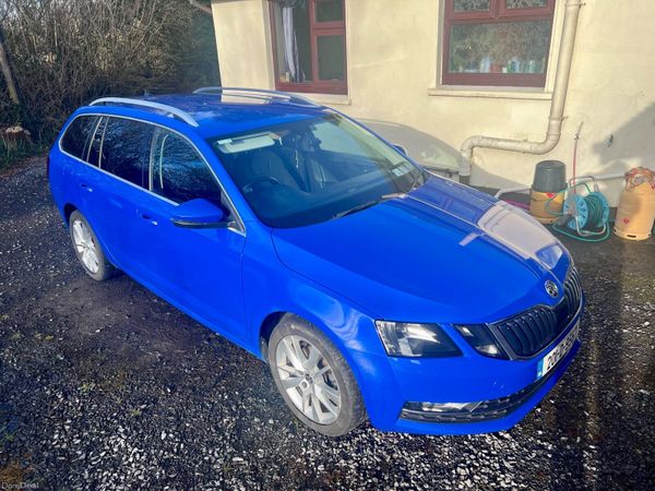Skoda Octavia Estate, Diesel, 2020, Blue