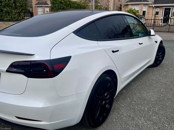 Tesla Model 3 Saloon, Electric, 2024, White