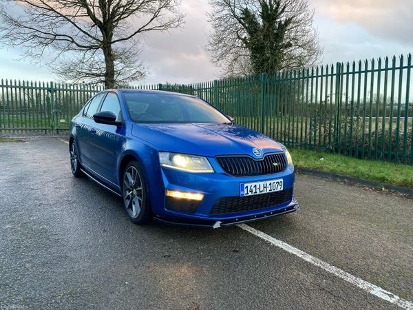 Skoda Octavia Saloon, Diesel, 2014, Blue