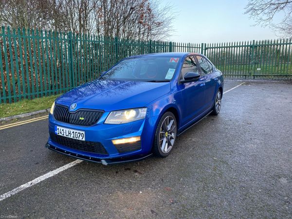 Skoda Octavia Saloon, Diesel, 2014, Blue