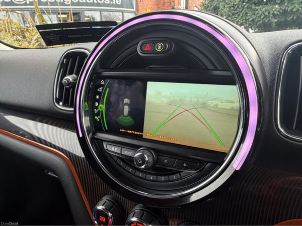 Mini Countryman Hatchback, Diesel, 2017, Orange