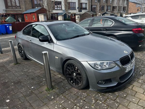 BMW 3-Series Coupe, Petrol, 2011, Grey