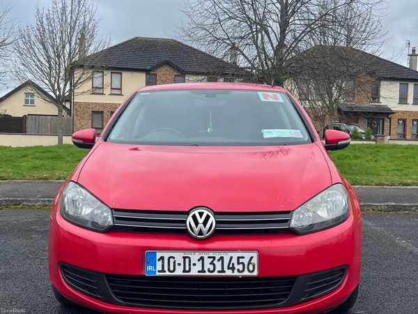 Volkswagen Golf Hatchback, Petrol, 2010, Red