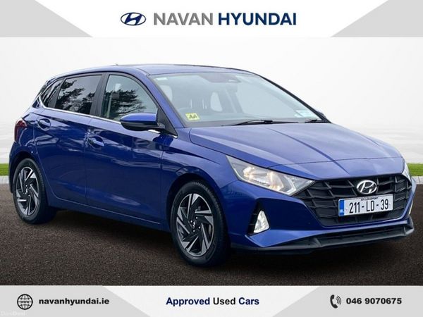 Hyundai i20 Hatchback, Petrol, 2021, Blue