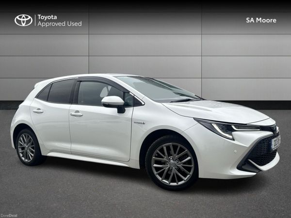 Toyota Corolla Hatchback, Petrol Hybrid, 2020, White