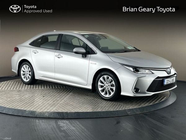 Toyota Corolla Saloon, Petrol Hybrid, 2022, Grey