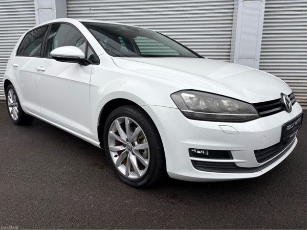 Volkswagen Golf Hatchback, Petrol, 2016, White