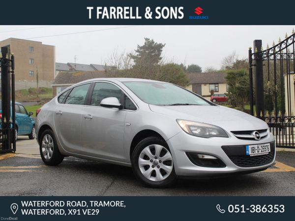 Opel Astra Saloon, Diesel, 2018, Silver