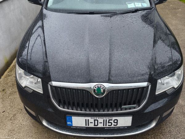 Skoda Superb Saloon, Diesel, 2011, Black