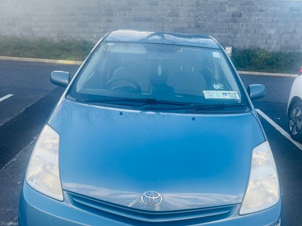 Toyota Prius Hatchback, Petrol Hybrid, 2005, Blue
