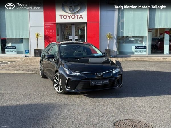 Toyota Corolla Saloon, Petrol Hybrid, 2022, Black