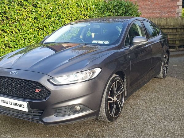 Ford Mondeo Hatchback, Diesel, 2015, Grey