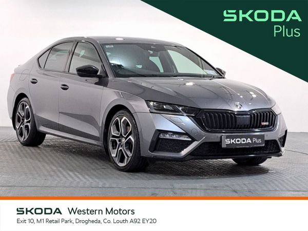 Skoda Octavia Saloon, Diesel, 2024, Grey