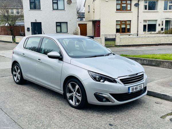 Peugeot 308 Hatchback, Diesel, 2018, Grey
