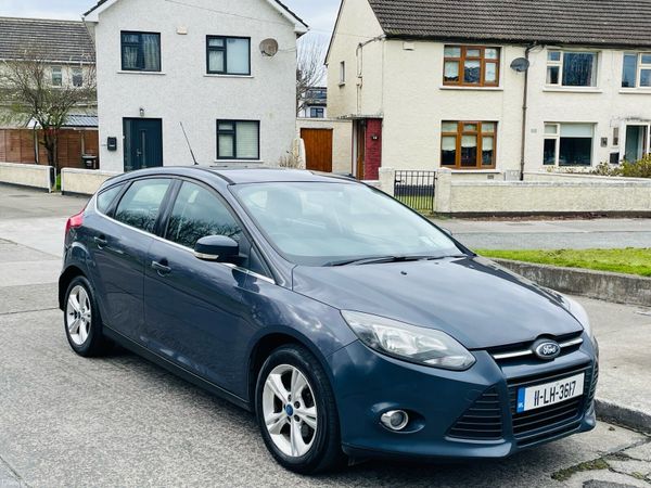 Ford Focus Hatchback, Diesel, 2011, Grey