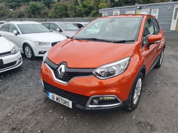 Renault Captur Hatchback, Petrol, 2015, Orange