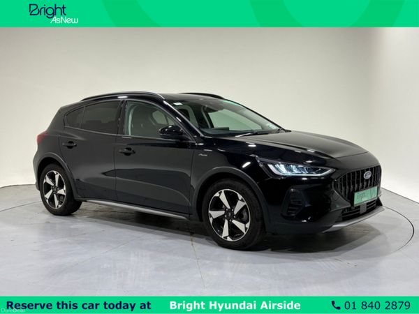 Ford Focus Hatchback, Petrol, 2024, Black