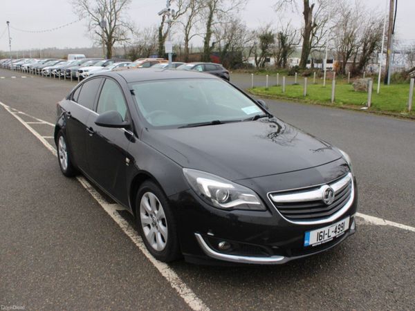 Vauxhall Insignia Hatchback, Diesel, 2016, Black