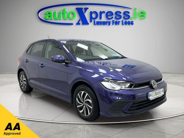 Volkswagen Polo Hatchback, Petrol, 2023, Blue