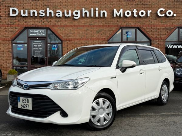 Toyota Corolla Estate, Petrol Hybrid, 2016, White