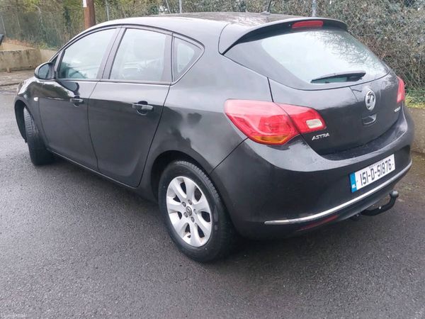 Vauxhall Astra Hatchback, Diesel, 2015, Black