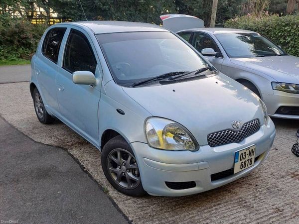 Toyota Yaris Hatchback, Petrol, 2003, Blue