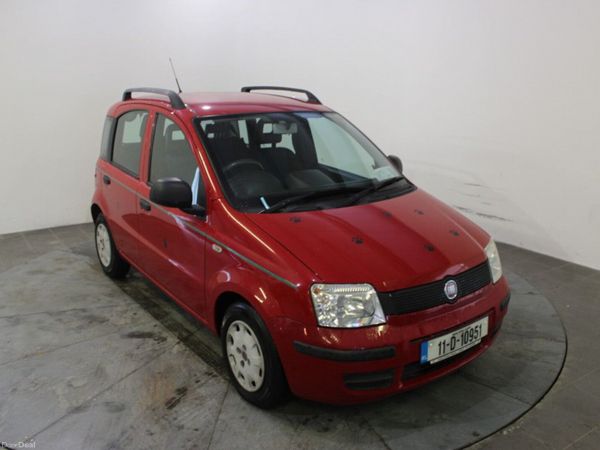 Fiat Panda Hatchback, Petrol, 2011, Red