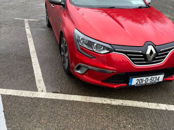 Renault Megane Estate, Diesel, 2020, Red