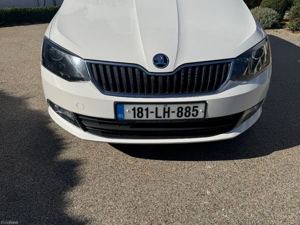 Skoda Fabia Hatchback, Petrol, 2018, White