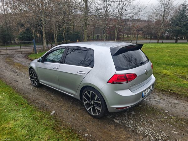 Volkswagen Golf Estate, Diesel, 2013, Silver