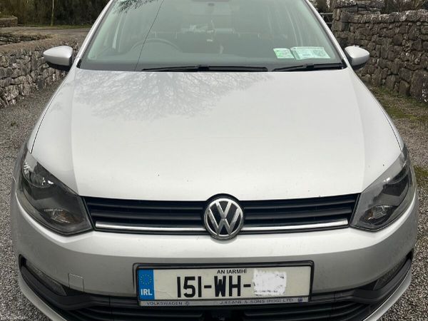 Volkswagen Polo Hatchback, Petrol, 2015, Silver