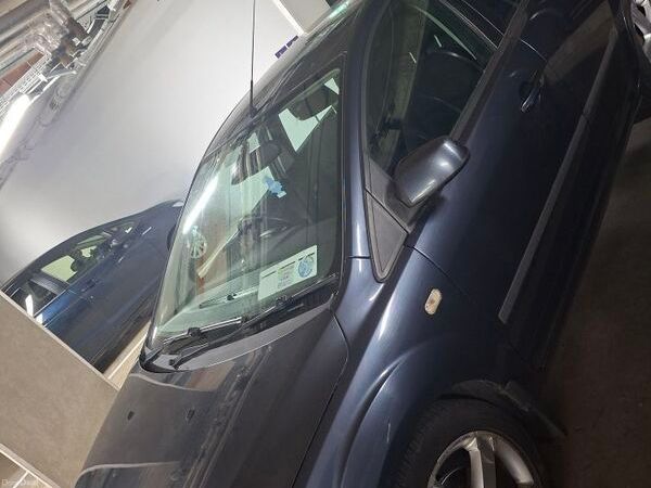 Ford Focus Hatchback, Petrol, 2007, Grey