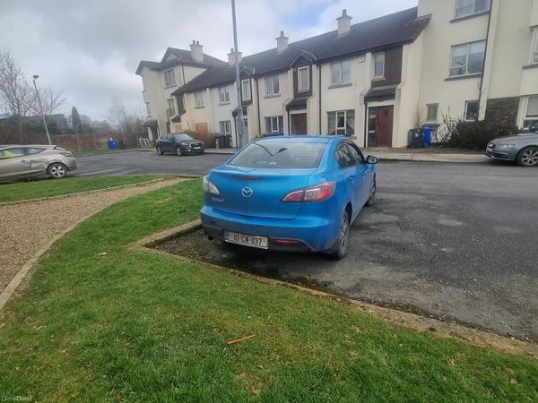 Mazda Mazda3 Saloon, Diesel, 2010, Blue