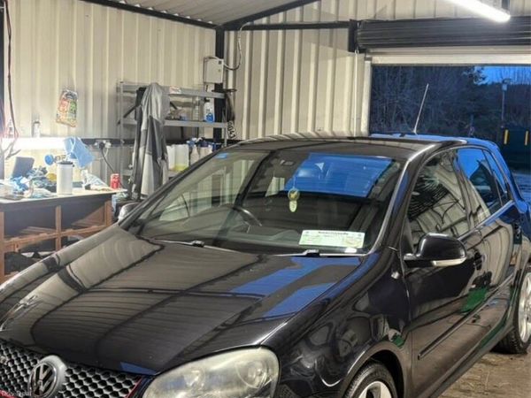 Volkswagen Golf Hatchback, Petrol, 2007, Black