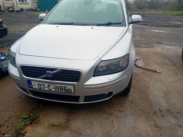 Volvo S40 Saloon, Diesel, 2007, Silver