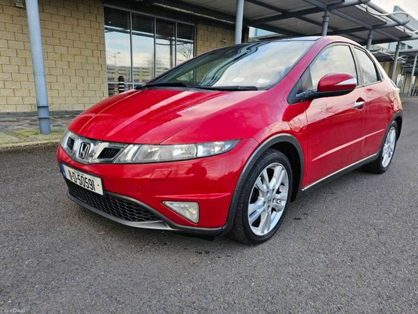 Honda Civic Hatchback, Diesel, 2011, Red